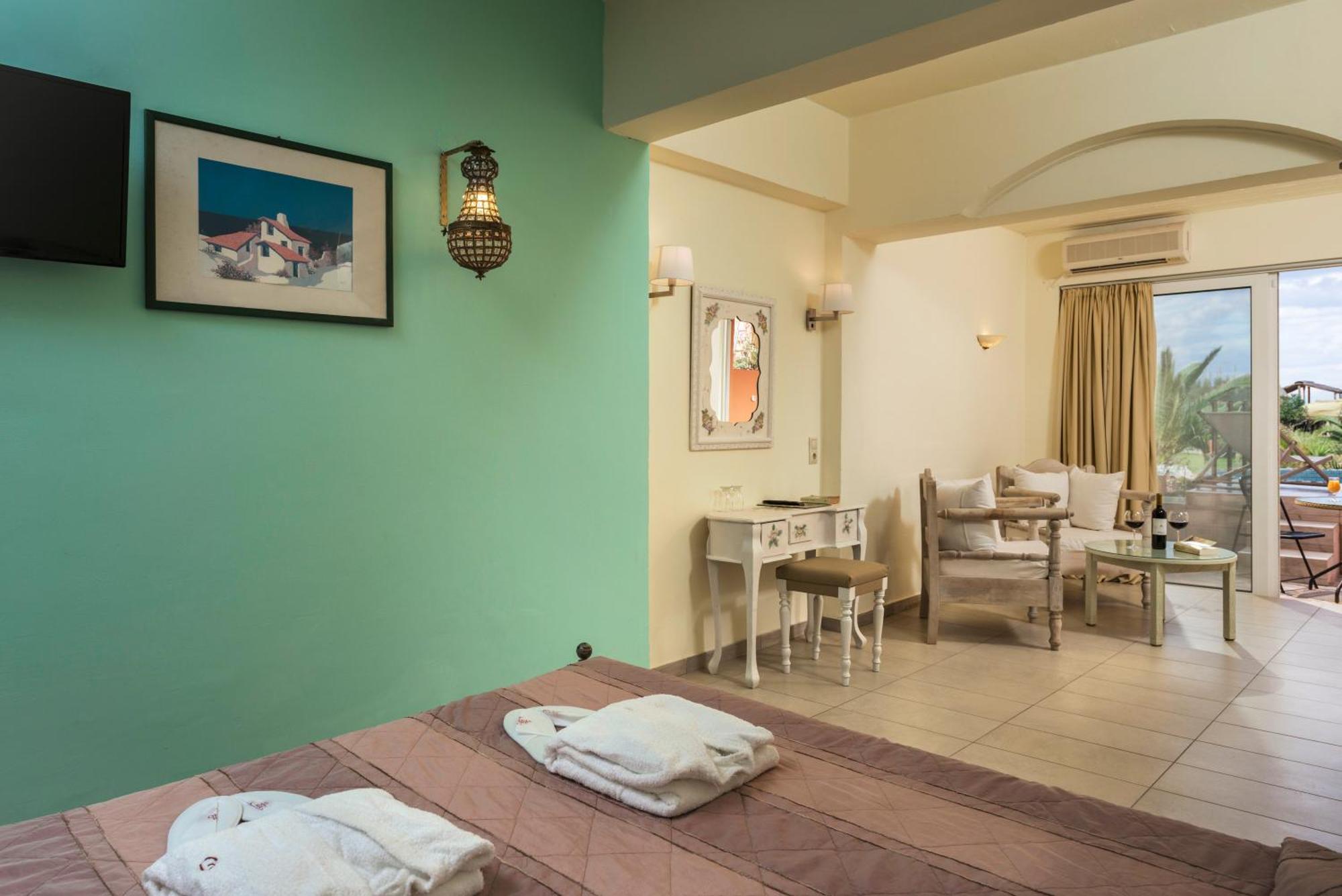 Orpheas Resort Hotel (Adults Only) Paralia Kourna 외부 사진